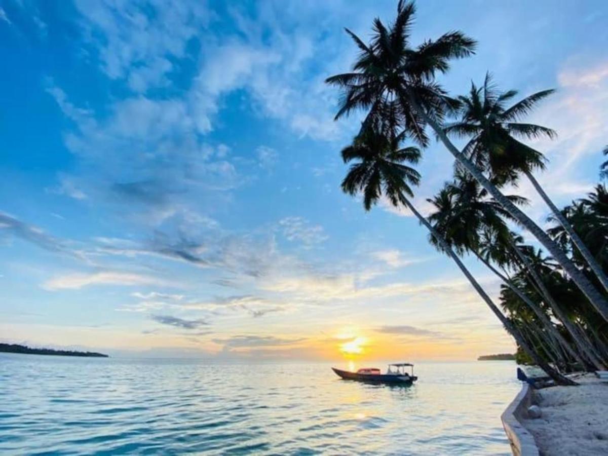 Nasara Resort Mentawai Tua Pejat Exterior foto